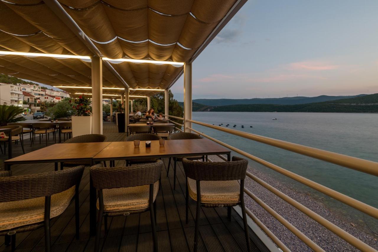 Hotel Porat เนอุม ภายนอก รูปภาพ